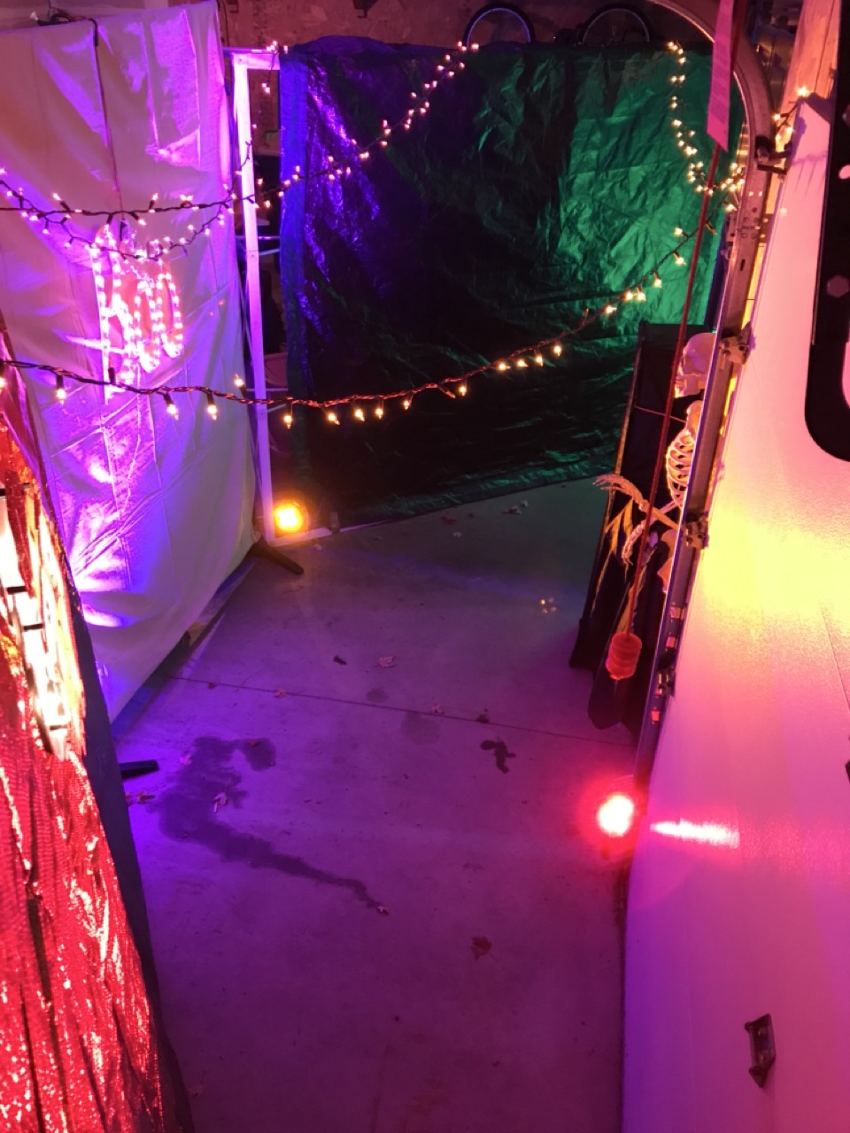 2020-scary-alley-62586834721__48F22EFC-B18B-465C-A882-46F866210018 Large